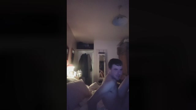 Hotboys862357  21-11-2022
